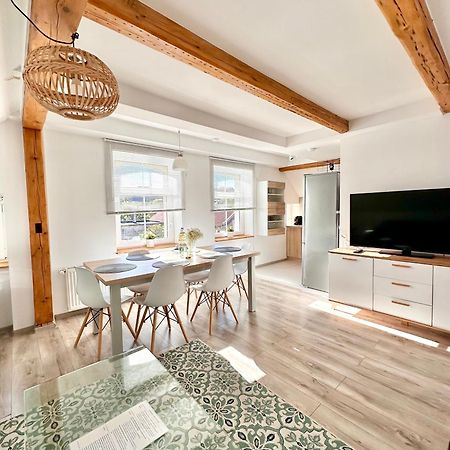 Klimatyczny Apartament Nr 8 Z Widokiem Na Gory Sowie 别拉瓦 外观 照片