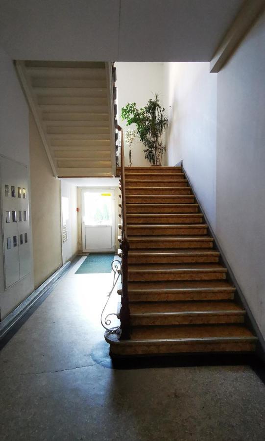 Klimatyczny Apartament Nr 8 Z Widokiem Na Gory Sowie 别拉瓦 外观 照片