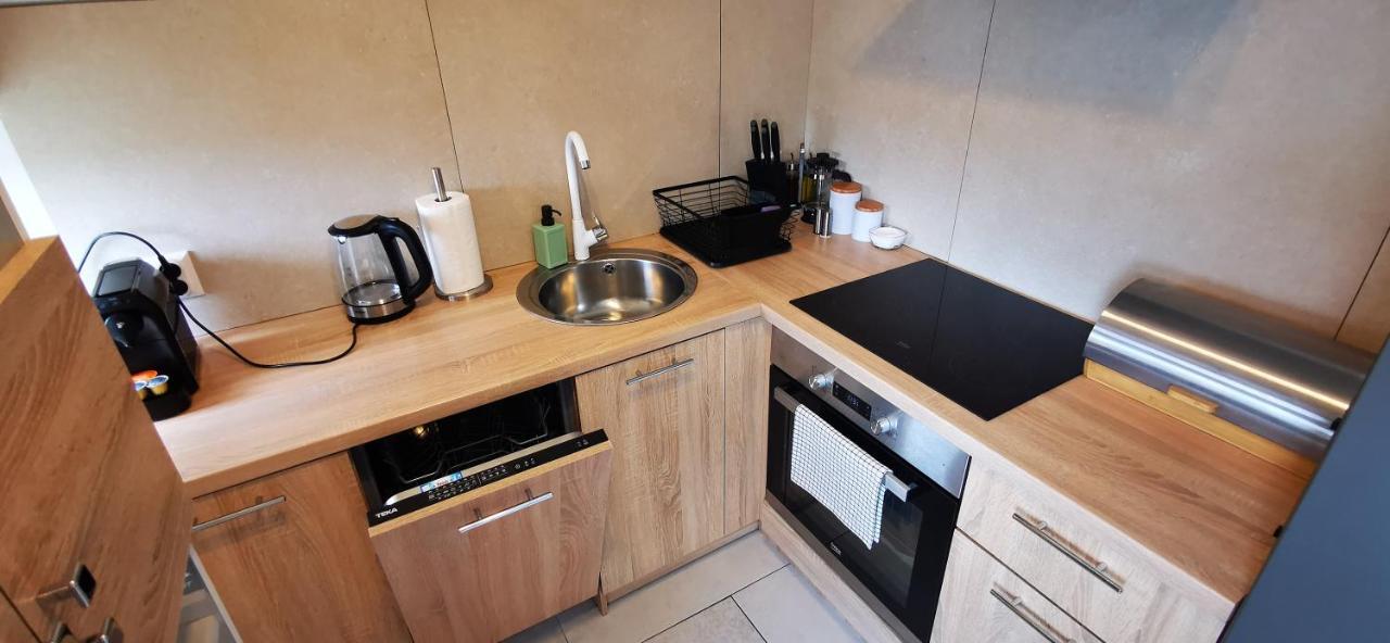 Klimatyczny Apartament Nr 8 Z Widokiem Na Gory Sowie 别拉瓦 外观 照片